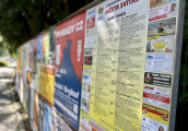 vylep plakatu